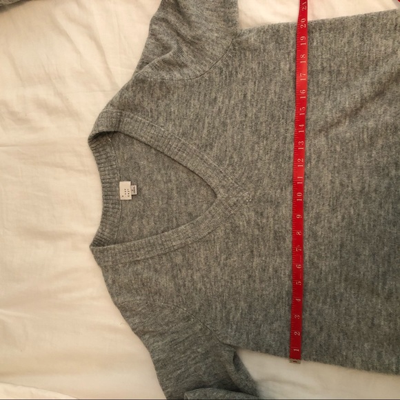 ★ A New Day | v-neck sweater - Picture 5 of 5